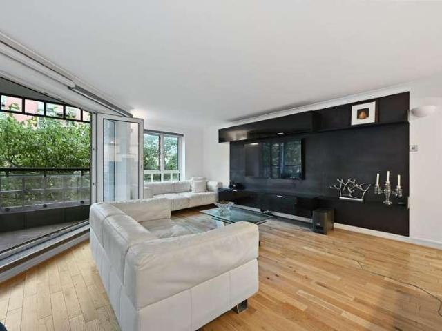 Flat for sale in Kensal Town, Maida Vale