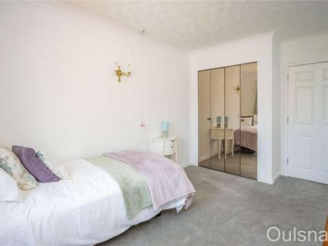 Flat for sale in Bromsgrove