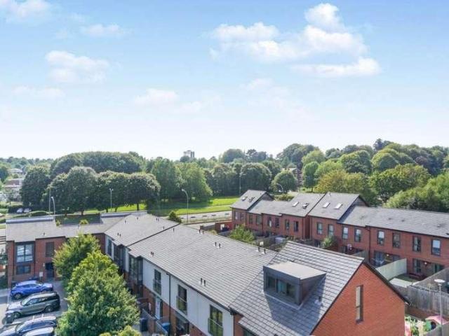 Flat for sale in Edgbaston, West Midlands