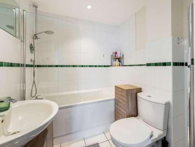 Flat for sale in Caldecott, Dromore