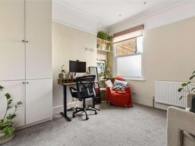 Flat for sale in London Borough of Merton, Greater London
