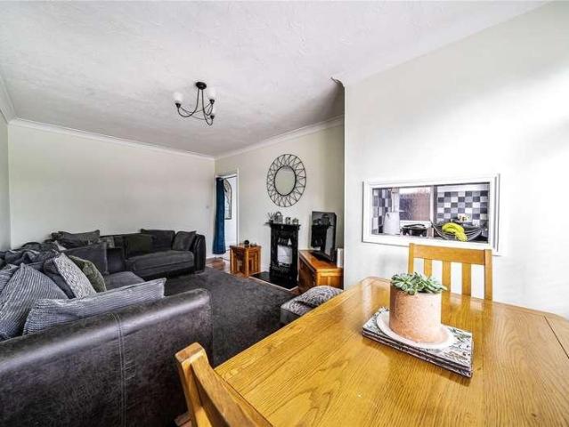 Flat for sale in Greater London