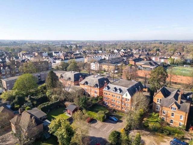 Flat for sale in Milverton, Green Close