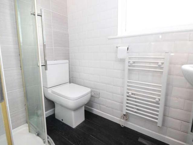 Flat for sale in Woodley, Wokingham