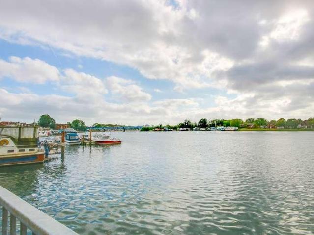 Flat for sale in Bitterne Park, City Of Southampton