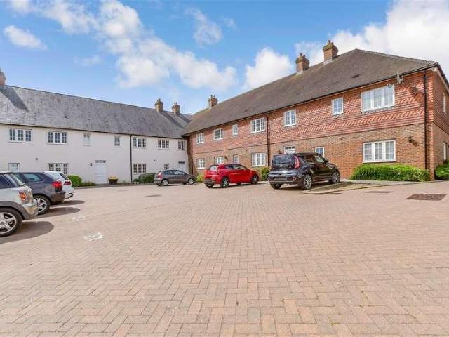 Flat for sale in Bridgefield, Kent
