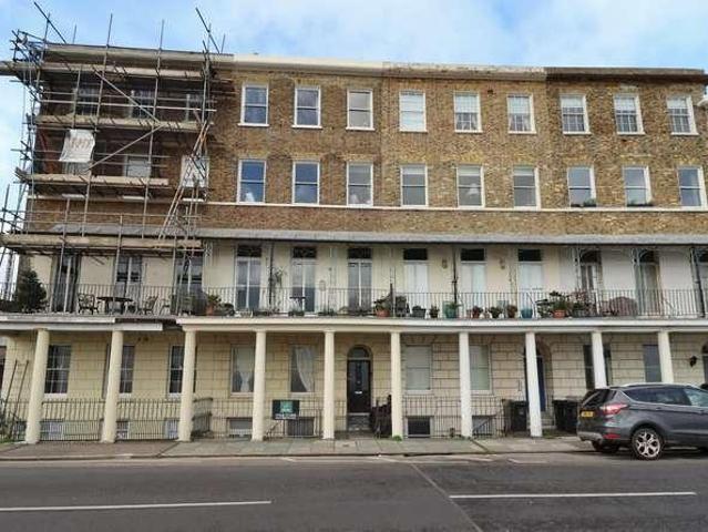 Flat for sale in East Cliff, Thanet
