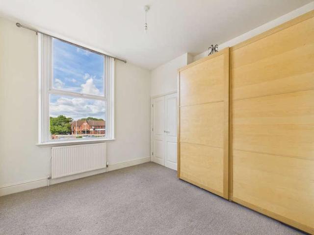 Flat for sale in Hull, Old Town Flat for sale in Hull, Old Town