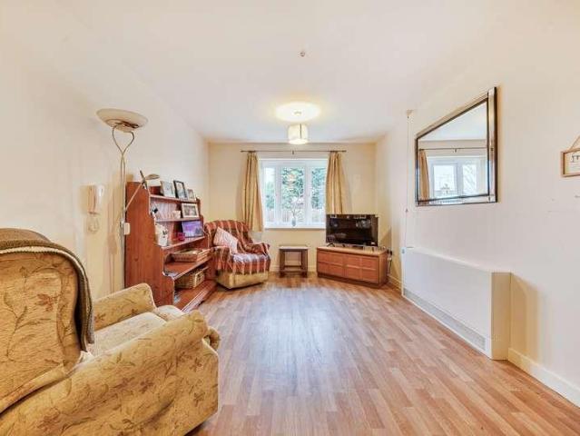 Flat for sale in Golden Valley, Gloucestershire
