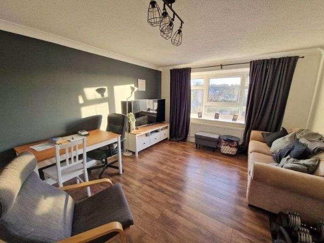 Flat for sale in Budlake, Devon