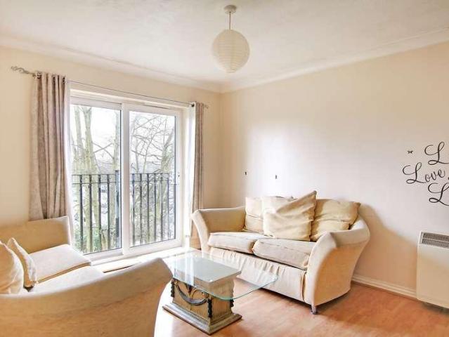 Flat for sale in Glynde, West Sussex