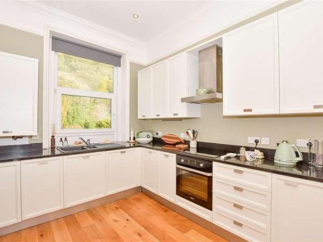 Flat for sale in Cowlease, Ventnor