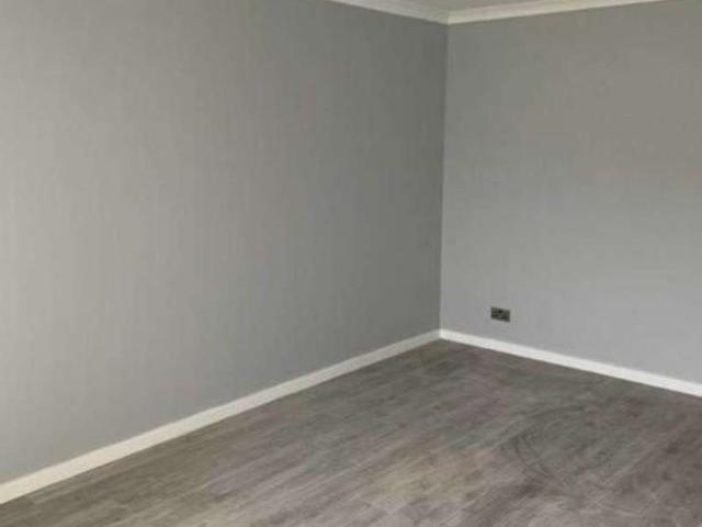 Flat for sale in Fretherne, Hertfordshire