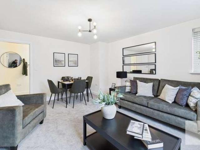 Flat for sale in Bury, Greater Manchester