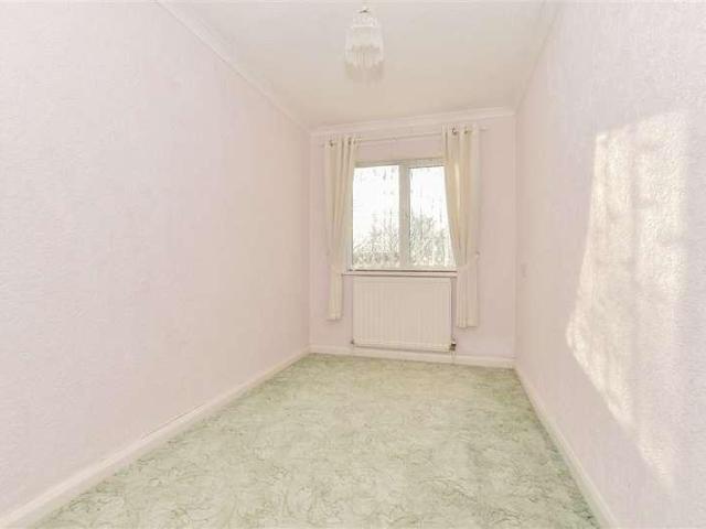 Flat for sale in Birchington, Acol