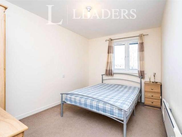 Flat for sale in Hill, City Of Southampton
