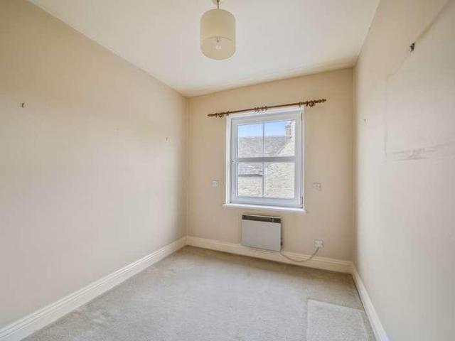 Flat for sale in Great Faringdon, Dromore