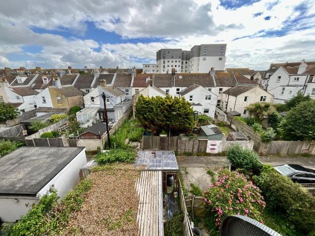 Flat for sale in Central, Rother