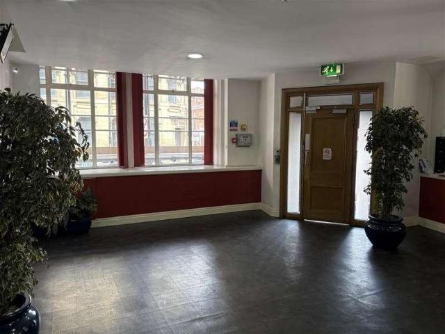 Flat for sale in City Centre, Georgia
