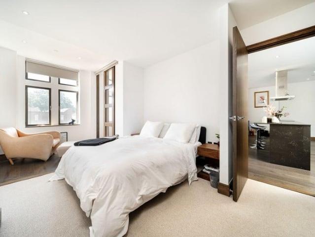 Flat for sale in East Marylebone, Greater London