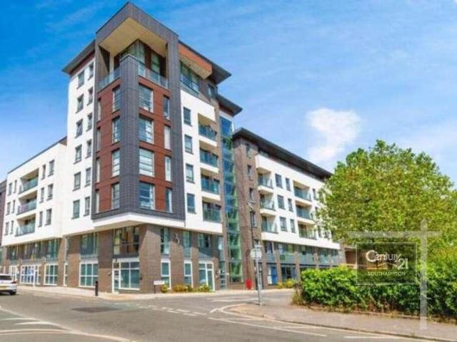 Flat for sale in St Mary's, City Of Southampton