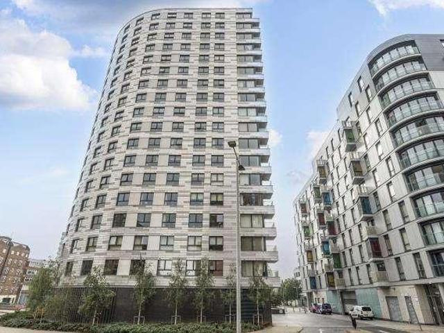 Flat for sale in Coley, Reading