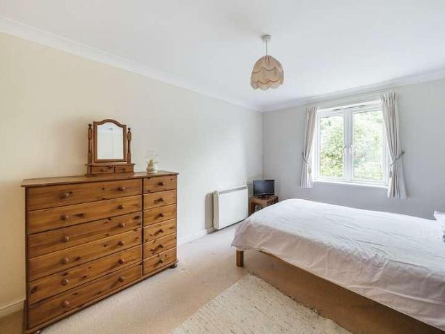 Flat for sale in Pamington, Gloucestershire