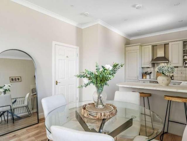 Flat for sale in St James, Sandown Park