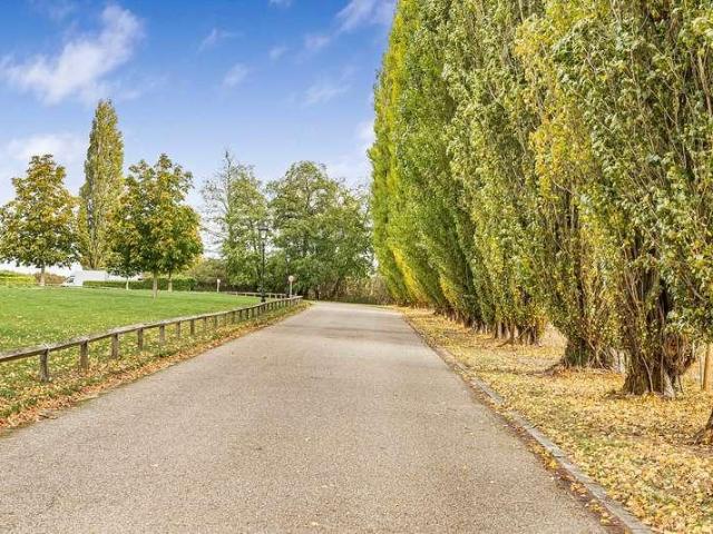 Flat for sale in Upper Froyle, East Hampshire