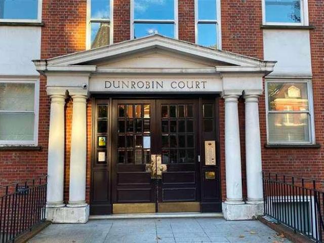 Flat for sale in West Hampstead, Greater London