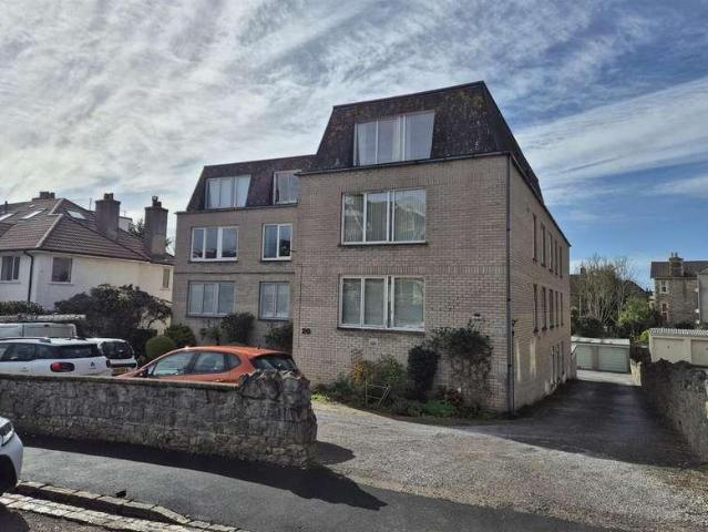 Flat for sale in Weston-super-mare, North Somerset