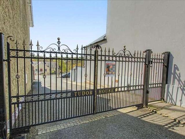 Flat for sale in Monkton, Pembroke