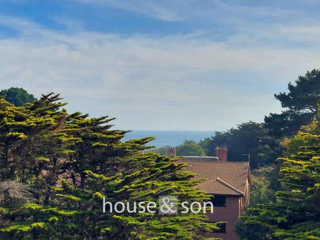 Flat for sale in West Cliff, Bournemouth