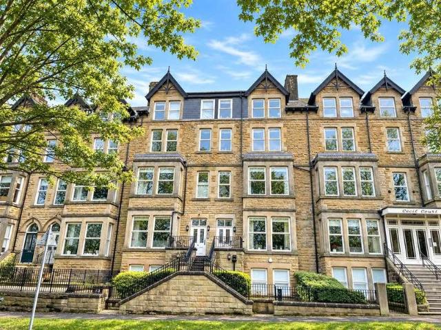 Flat for sale in Low Harrogate, Harrogate