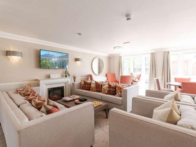 Flat for sale in Caldecott, Dromore