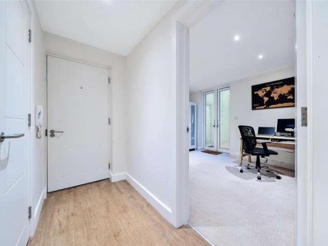 Flat for sale in Bristol, Tyndall's Park
