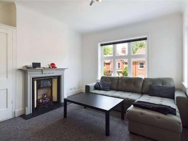 Flat for sale in Blackwell, Perryfields