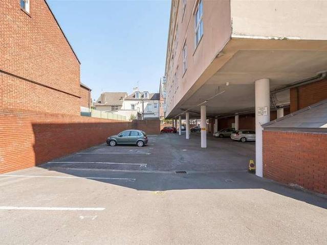 Flat for sale in Forton, Middlecroft