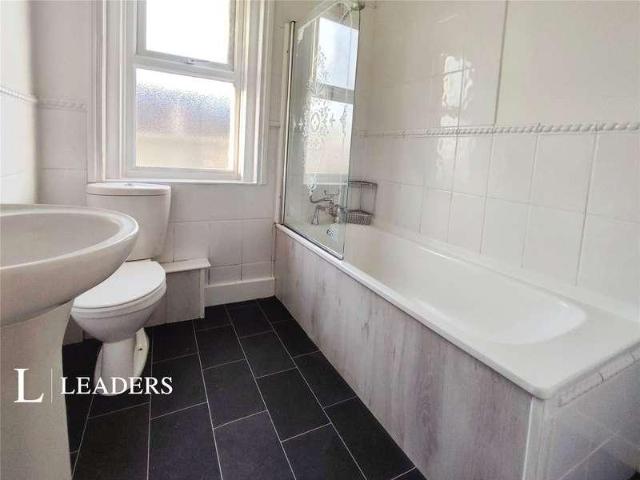 Flat for sale in Clapham, West Sussex