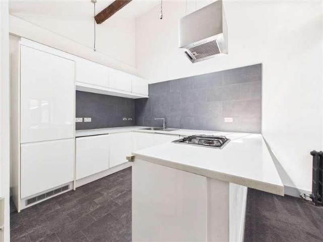 Flat for sale in Watergate, Devon