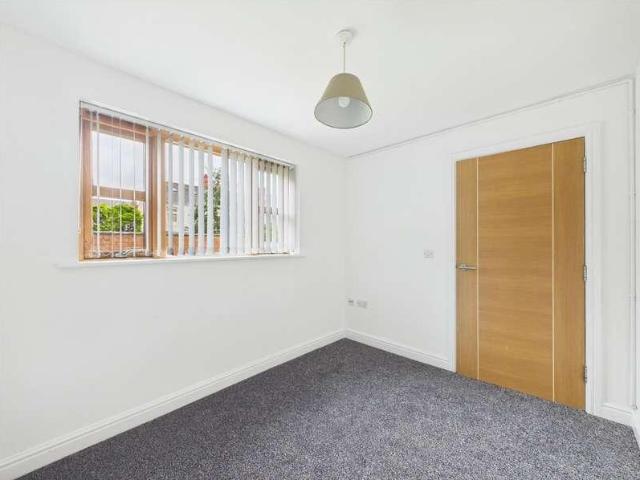 Flat for sale in Liscard