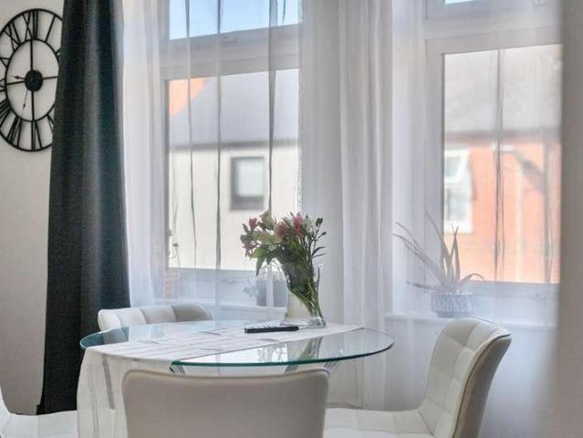 Flat for sale in Reading