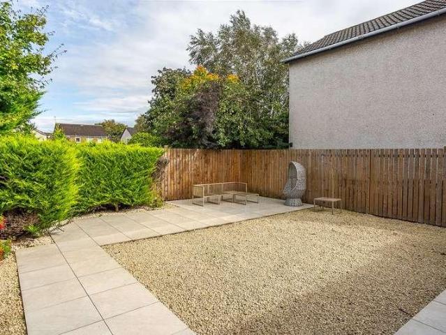 Flat for sale in North Gyle, South Gyle