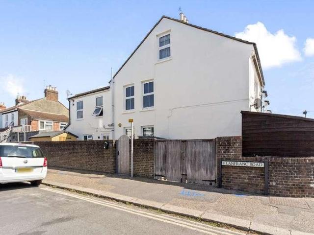 Flat for sale in West Worthing, Worthing
