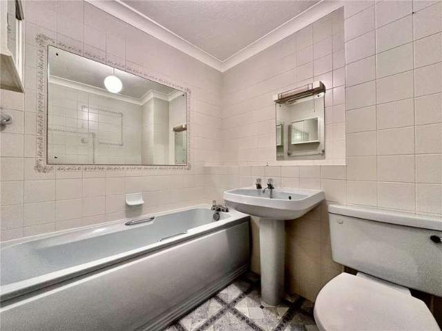 Flat for sale in West Cliff, Bournemouth