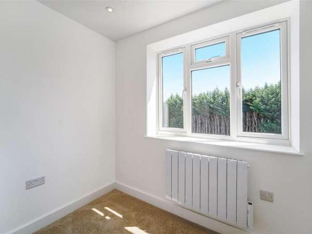 Flat for sale in Nork, Red Hill