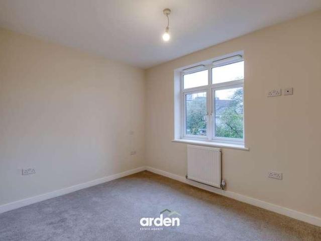 Flat for sale in Kings Heath, West Midlands