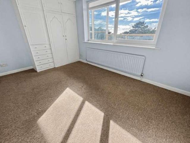 Flat for sale in West Cliff, Bournemouth