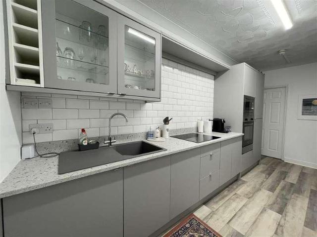 Flat for sale in The Old Town, Kepwick