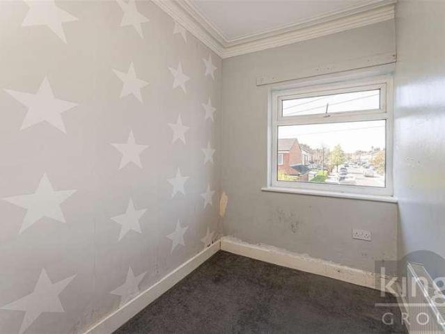 Flat for sale in Freezywater, Greater London